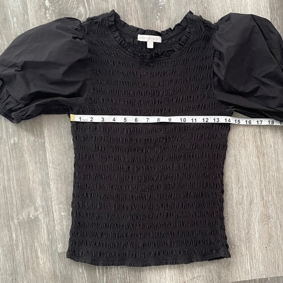 Design History black smocked blouse with statement puff sleeves. - Picture 6 of 7